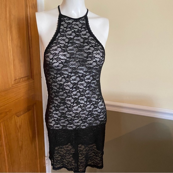 Victoria Secret Black Lace Slip - Picture 4 of 5